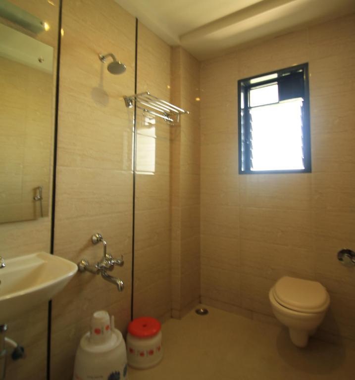 Hotel Sai Smaran Ширди Номер фото