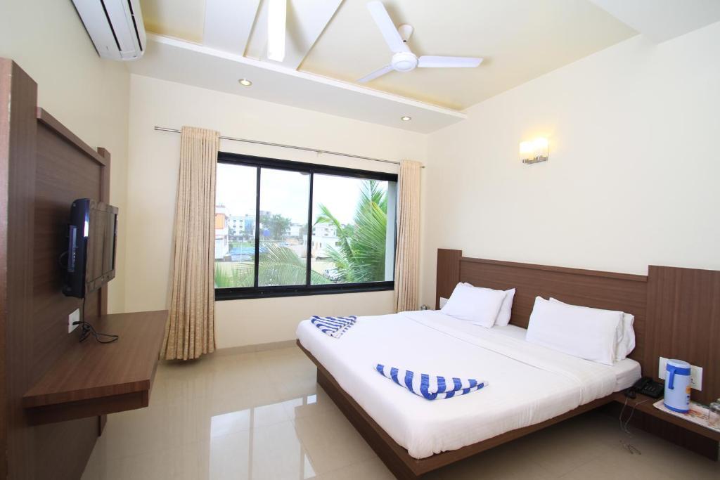 Hotel Sai Smaran Ширди Номер фото